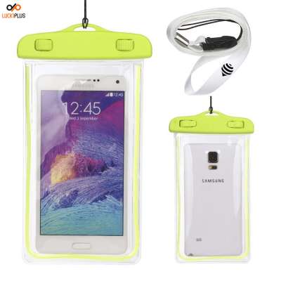 Luckiplus Travel Sport Swimming Phone Bag Waterproof, Snowproof, Dirtproof Case Bag for Phone Green